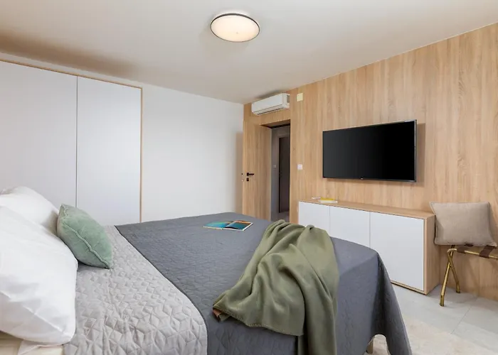 Luxury Апартаменты *