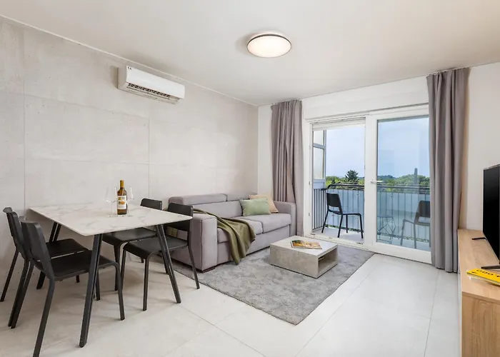 Luxury Апартаменти Пула